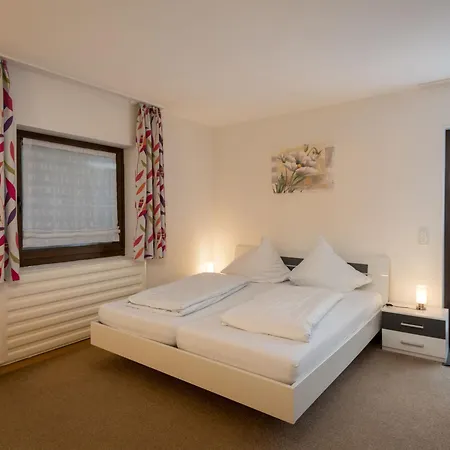 Eifelnatur - Haus 1-1 By Interhome Immerath