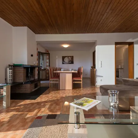 Apartment Eifelnatur - Haus 1-1 By Interhome Immerath